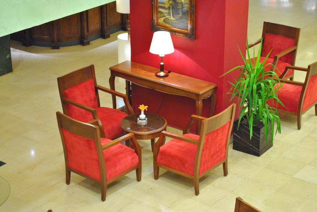 Al Fanar Palace Hotel And Suites Амман Экстерьер фото