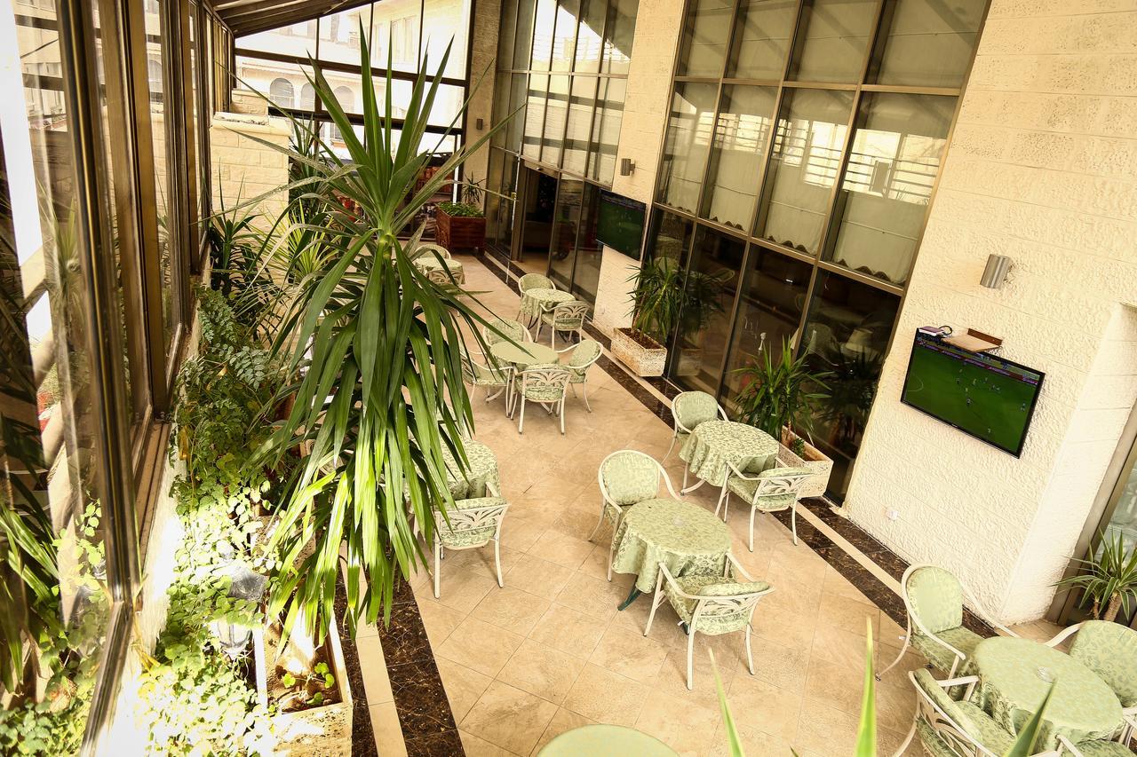 Al Fanar Palace Hotel And Suites Амман Экстерьер фото
