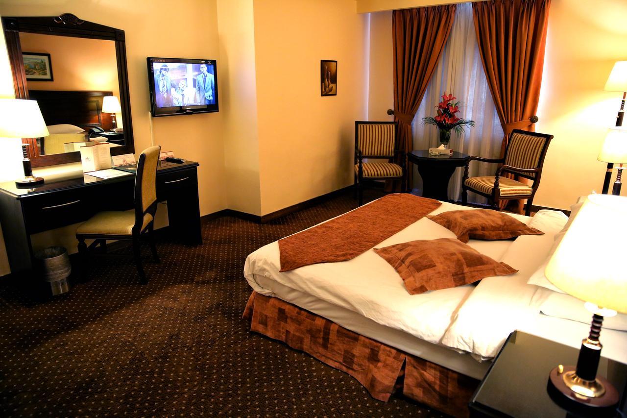 Al Fanar Palace Hotel And Suites Амман Экстерьер фото